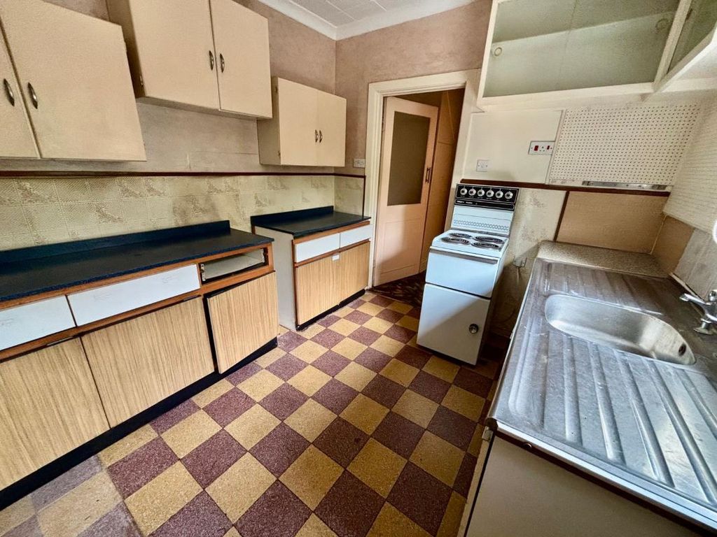 Property photo 3 of 10 Image 3