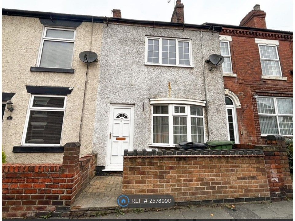 Property photo 1 of 12