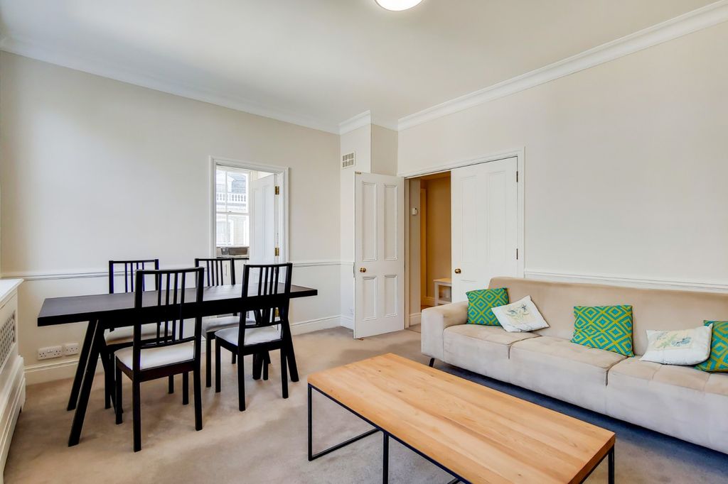 Property photo 2 of 15 Reception/Dining