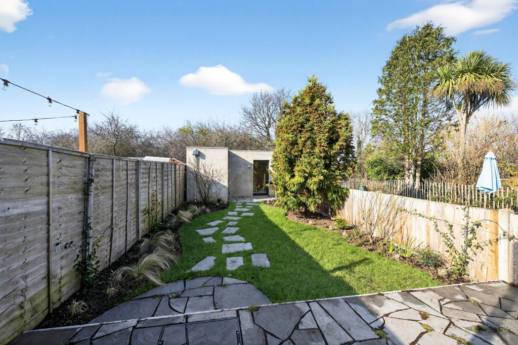 Property photo 3 of 20