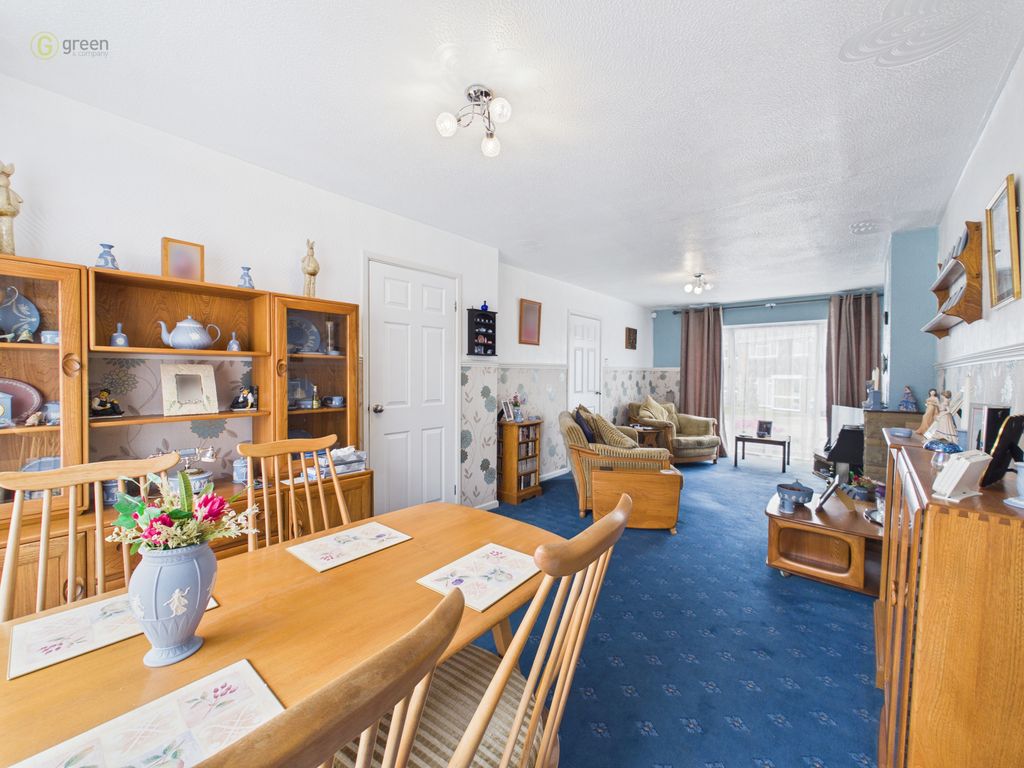 Property photo 3 of 23 Cam01698G0Pr0210Still014