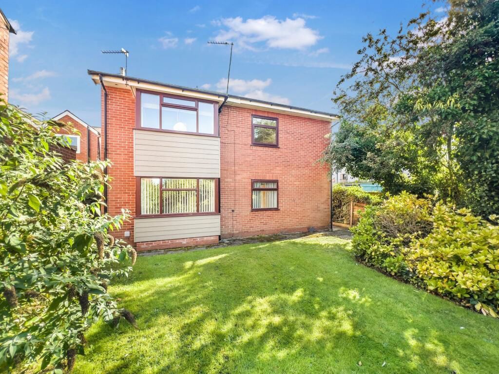 Property photo 1 of 9