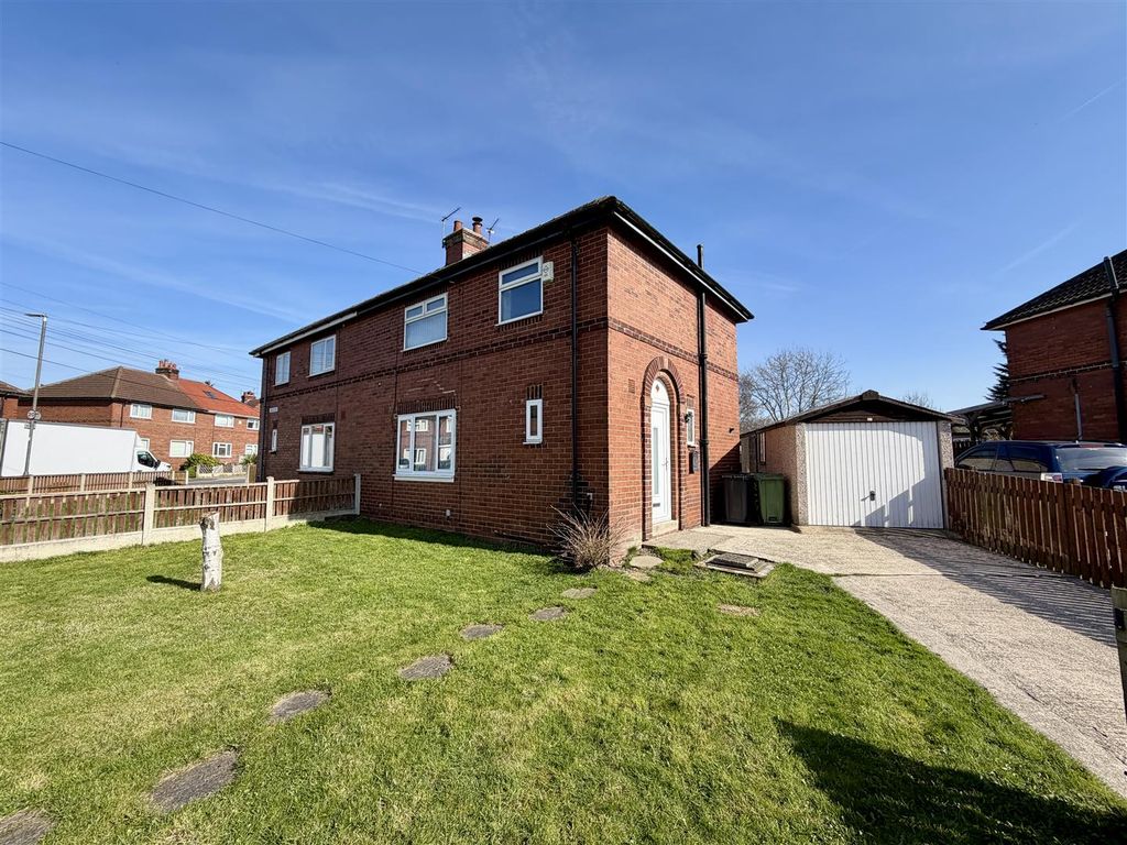 Property photo 1 of 19