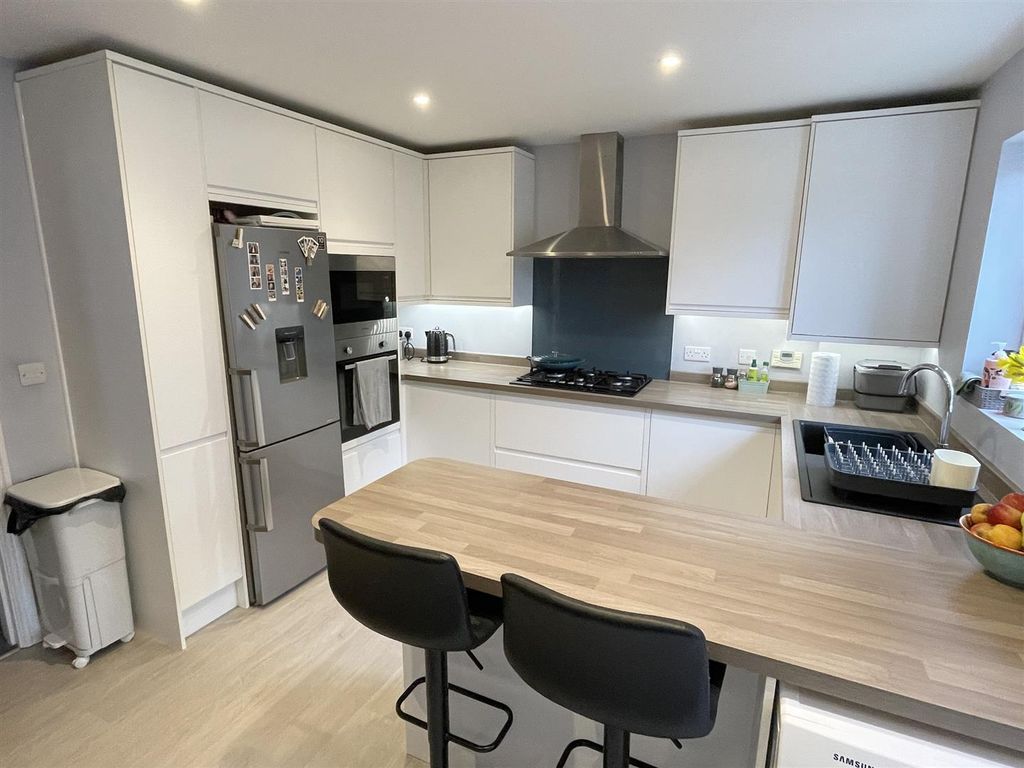 Property photo 3 of 13 Img_9622.Jpg