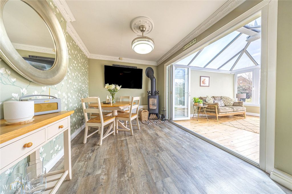 Property photo 3 of 45 Picture No. 13