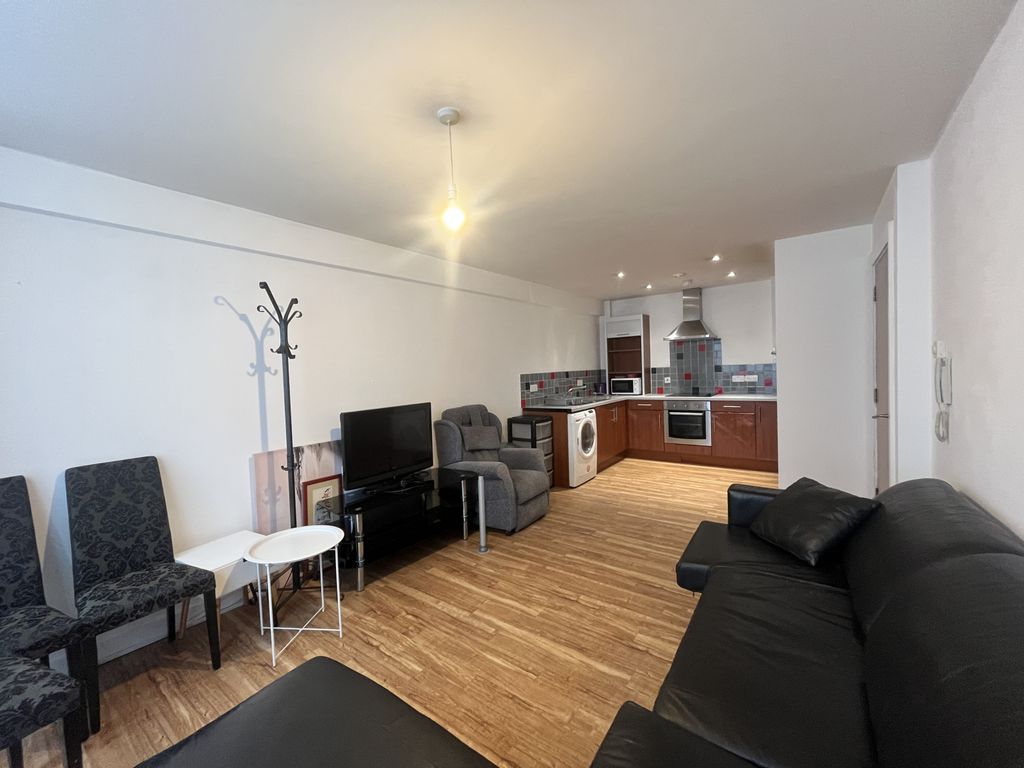 Property photo 2 of 9 Lounge