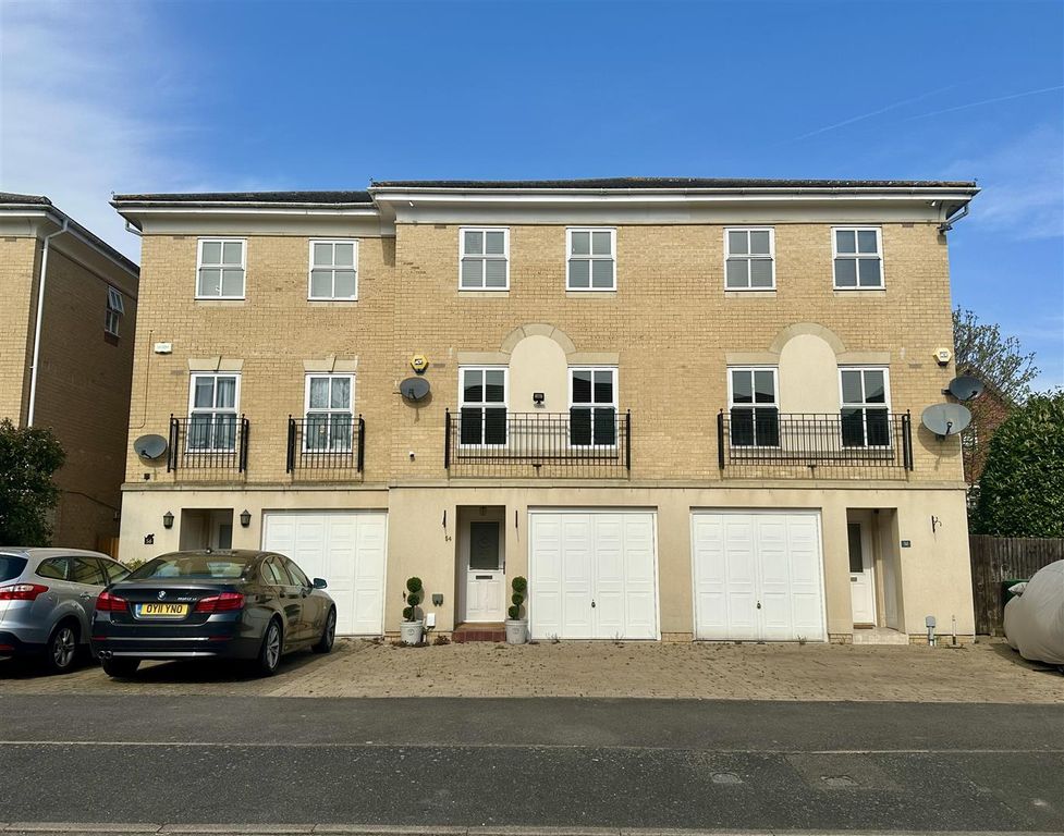 Property photo 1 of 18 Front Main.Jpg