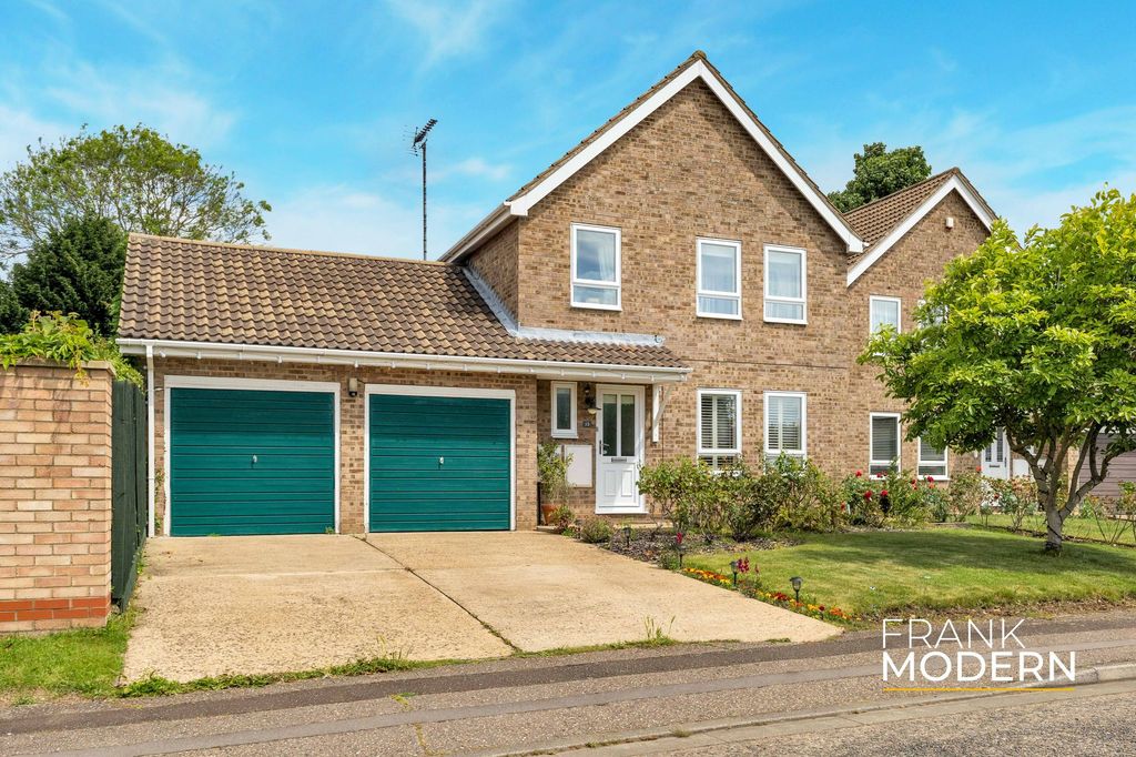 Property photo 1 of 31 Front