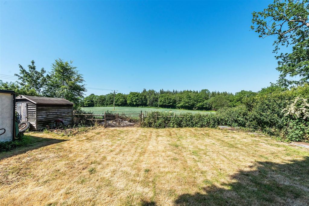 Property photo 2 of 17 Rear Garden View - Coleshill-Cottages.Jpg