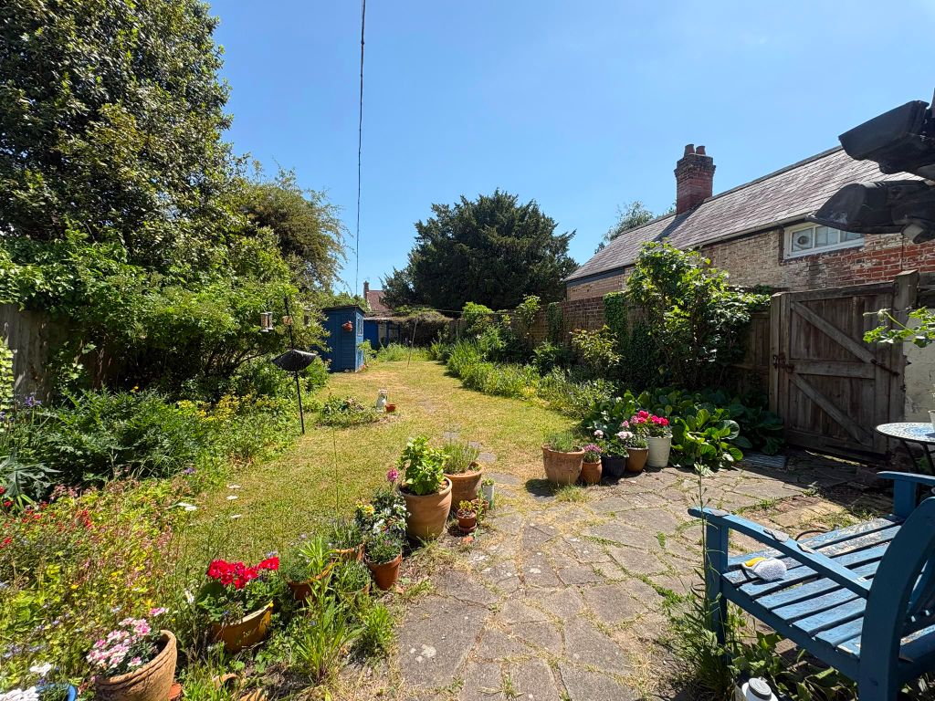 Property photo 3 of 24