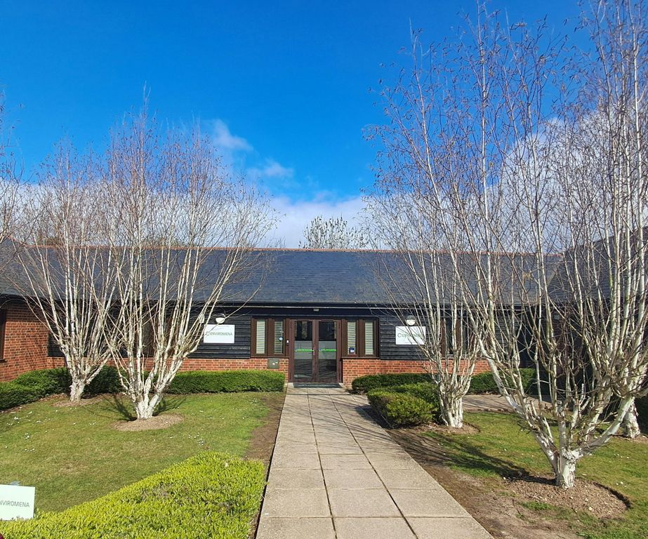 Property photo 1 of 10 1000011104.Jpg