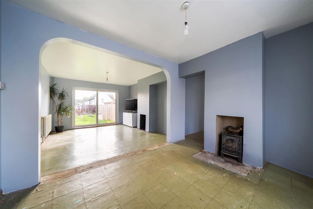 Property photo 2 of 20 1387300-3-693c66d6ee183.Jpg