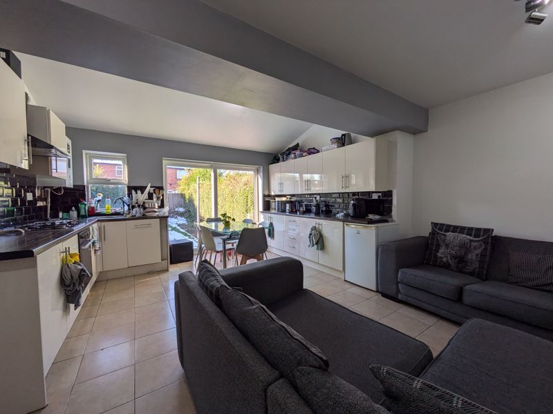 Property photo 2 of 13 Photo 2