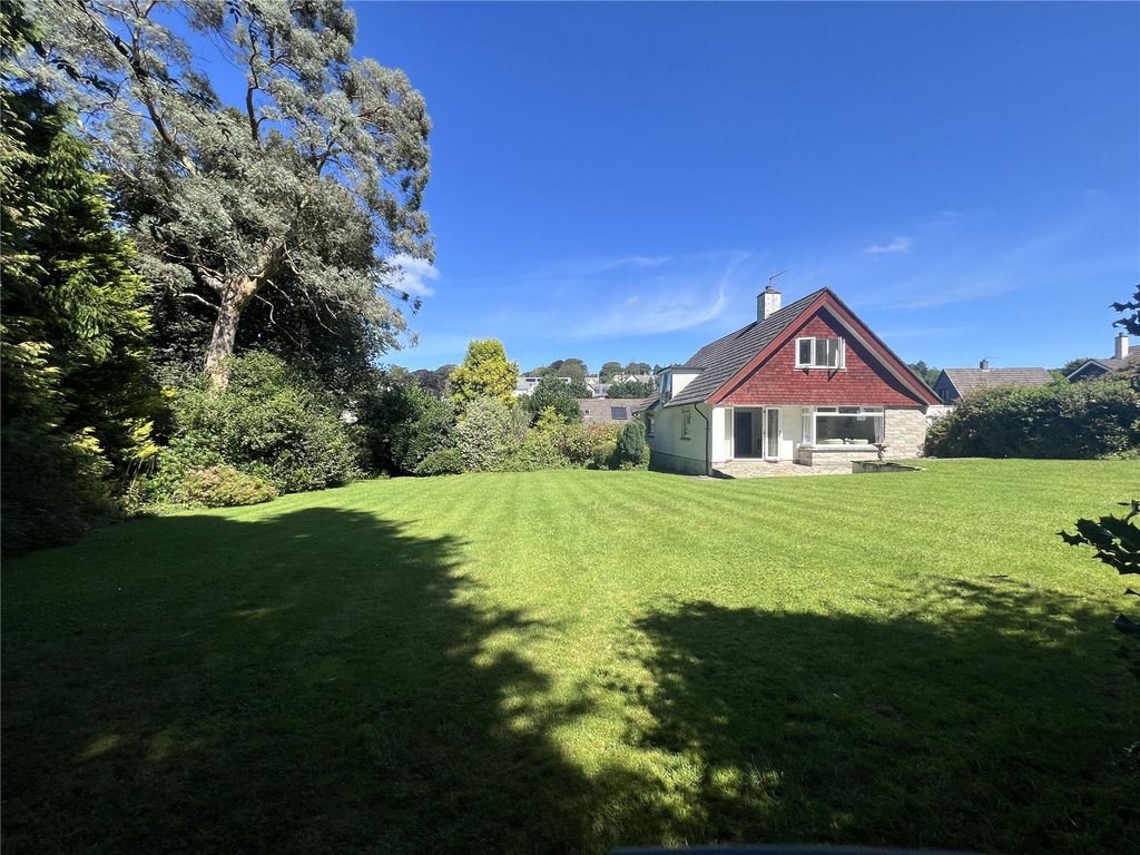 Property photo 2 of 21 Picture No. 08