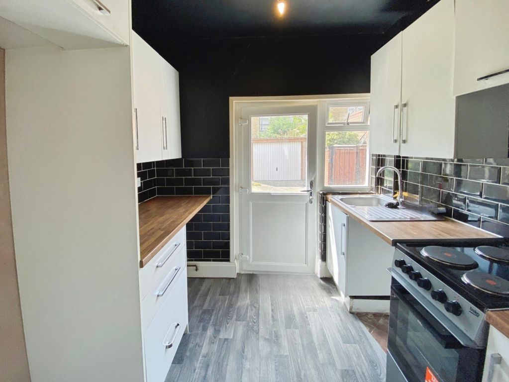 Property photo 2 of 14 Pbox-Img.Jpg