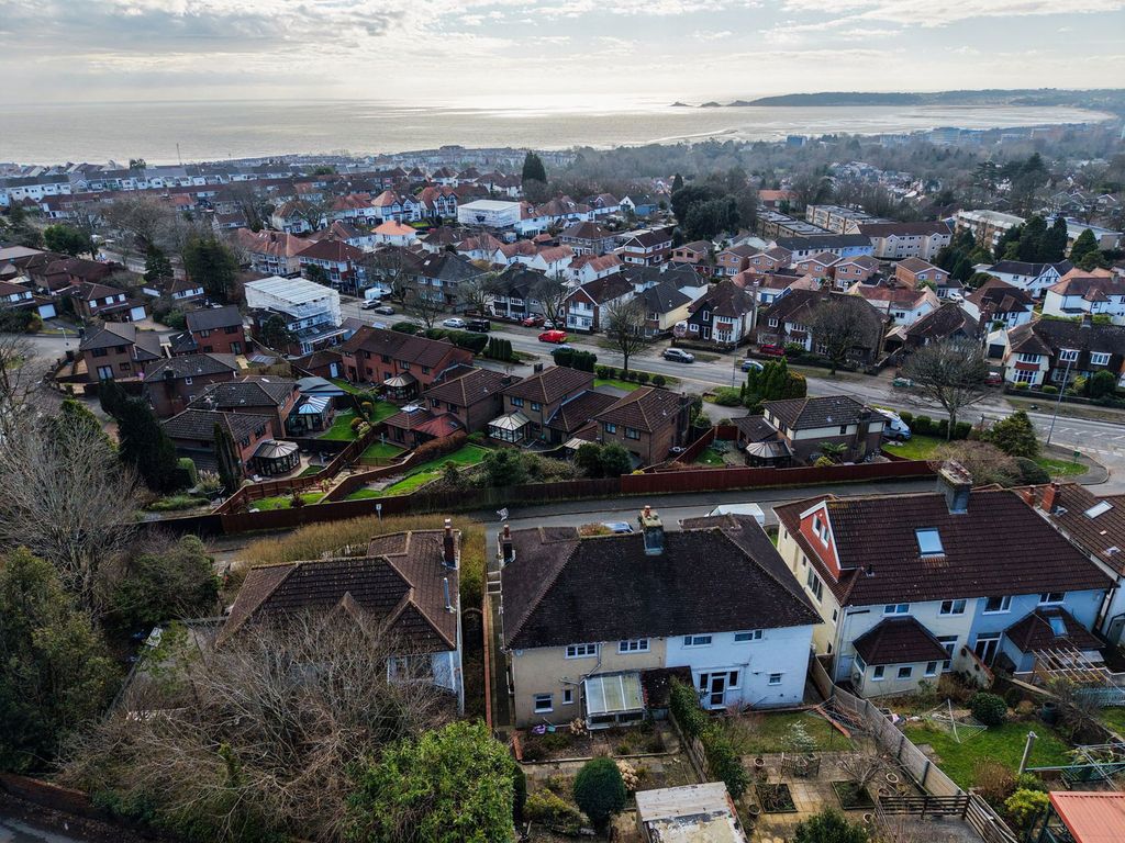 Property photo 3 of 24