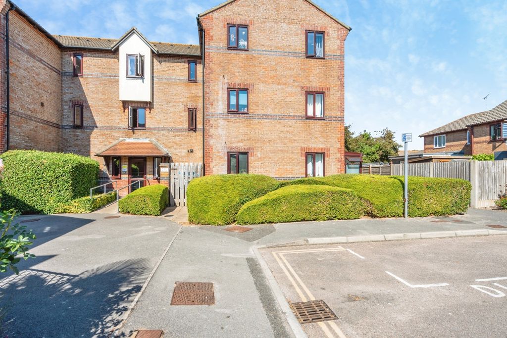 Property photo 1 of 11 Pbox-Img.Jpg