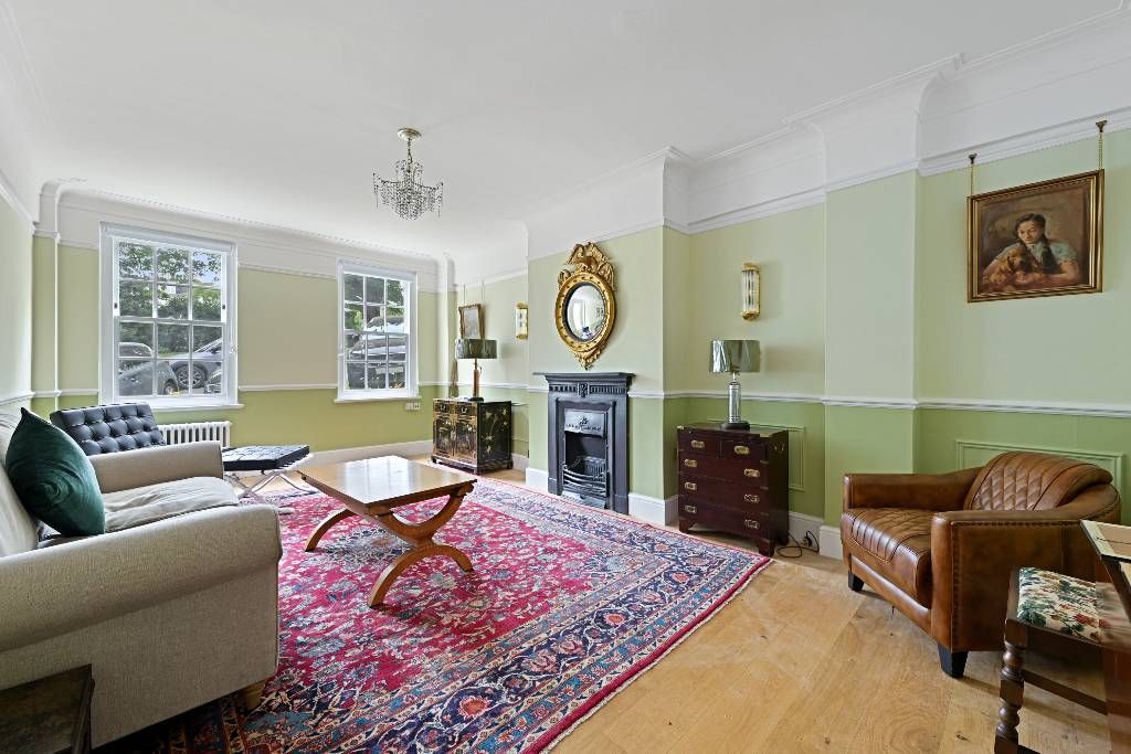 Property photo 1 of 16 Image