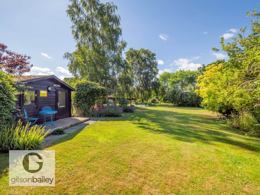 Property photo 3 of 34