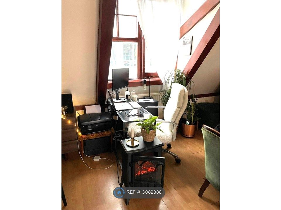 Property photo 3 of 8