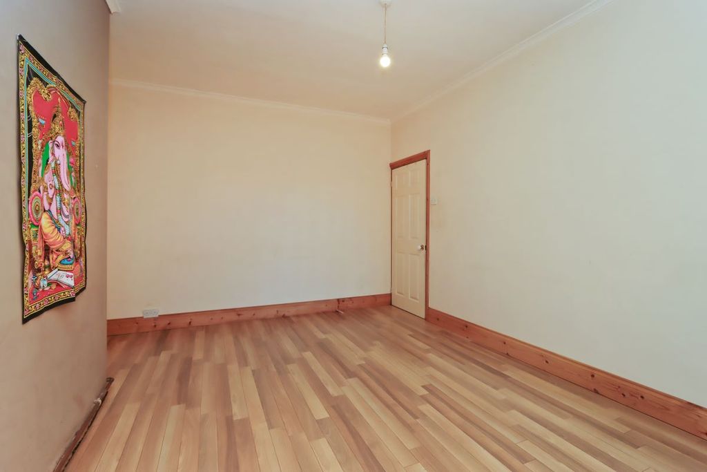 Property photo 3 of 9 Image 3