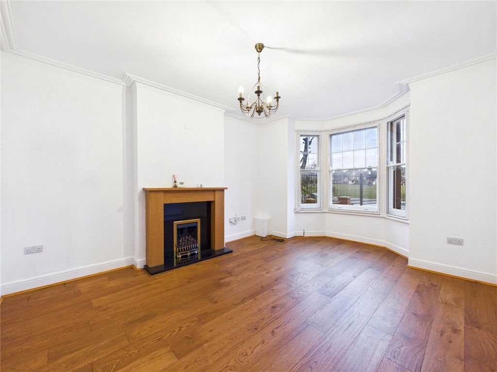 Property photo 2 of 13 Picture No. 07