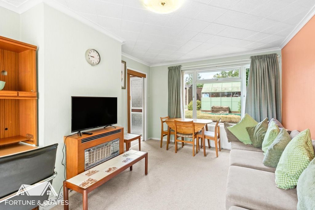 Property photo 2 of 19 Jerounds_23.Jpg