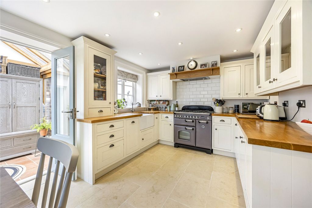 Additional image 4 of 3 bed semi-detached house for saleMill Lane, Badsey, Worcestershire WR11