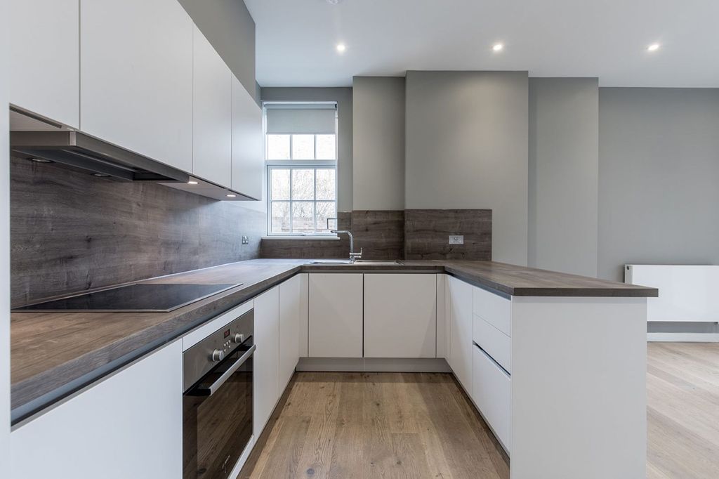 Property photo 1 of 13 Kitchen