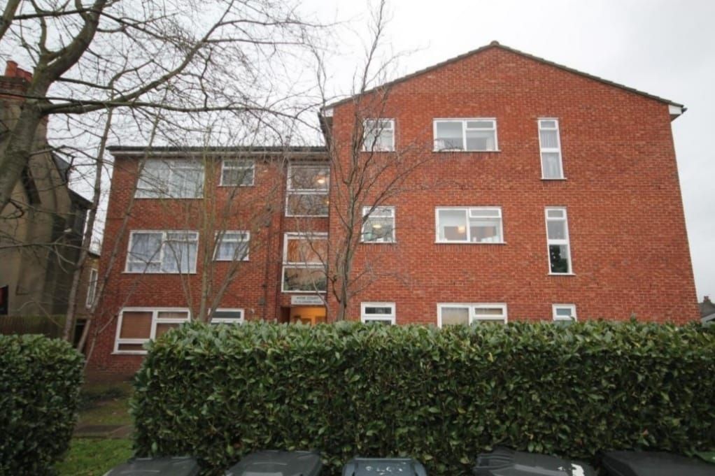 Property photo 1 of 5