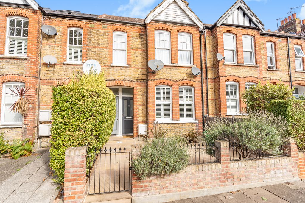 Property photo 1 of 9