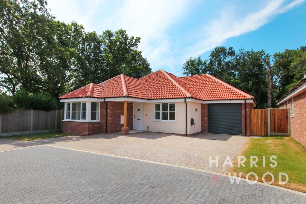 Property photo 1 of 24 4233231