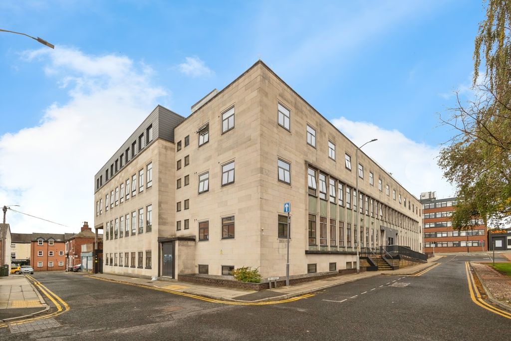 Property photo 1 of 12 Photo