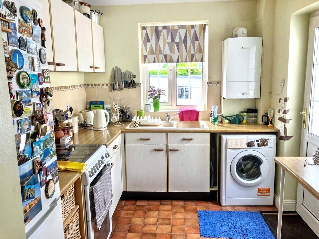 Property photo 3 of 14 3 - Picture No. 27