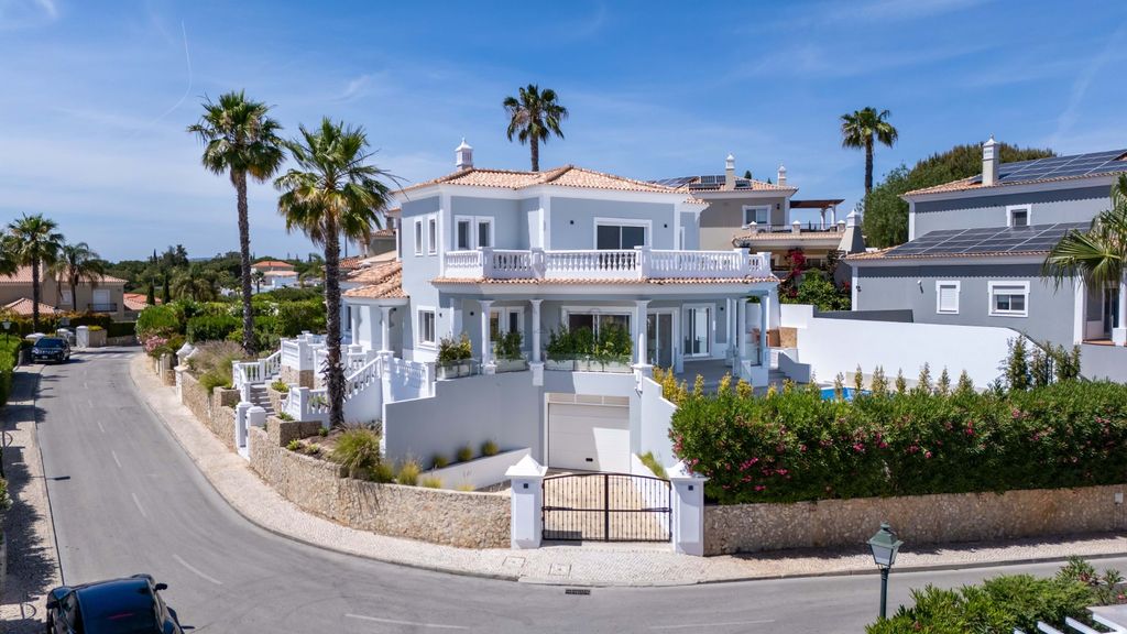 Property photo 1 of 30