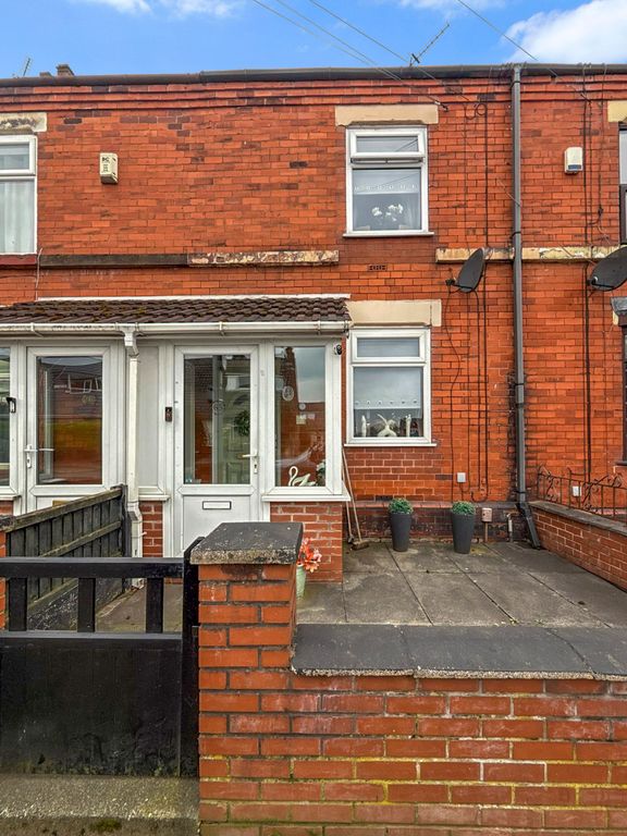 Property photo 1 of 4