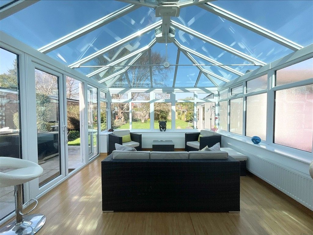 Property photo 2 of 15 Conservatory