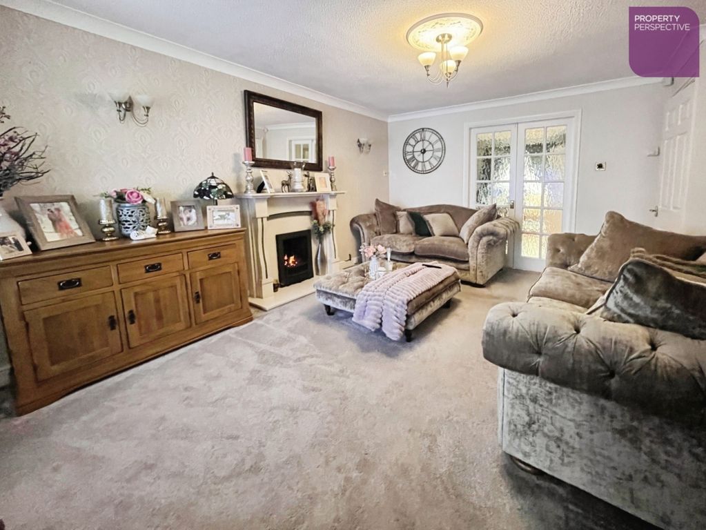 Property photo 3 of 16 Pbox-Img.Jpg