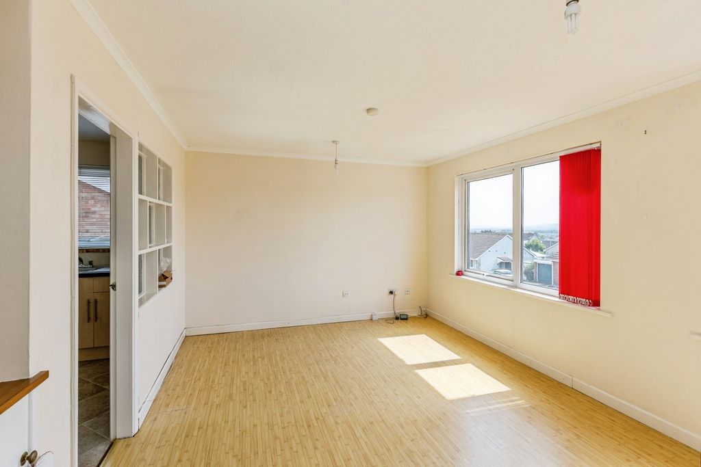 Property photo 3 of 15 Pbox-Img.Jpg