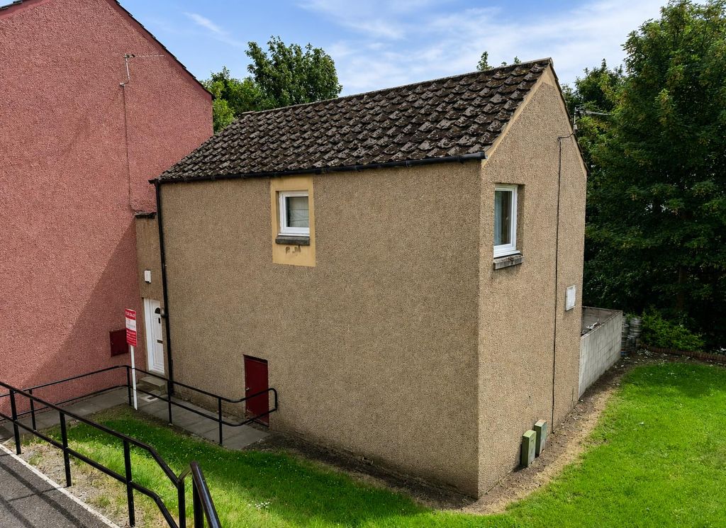 Property photo 1 of 14 29 Baffin Terrace Dundee-1.Jpg