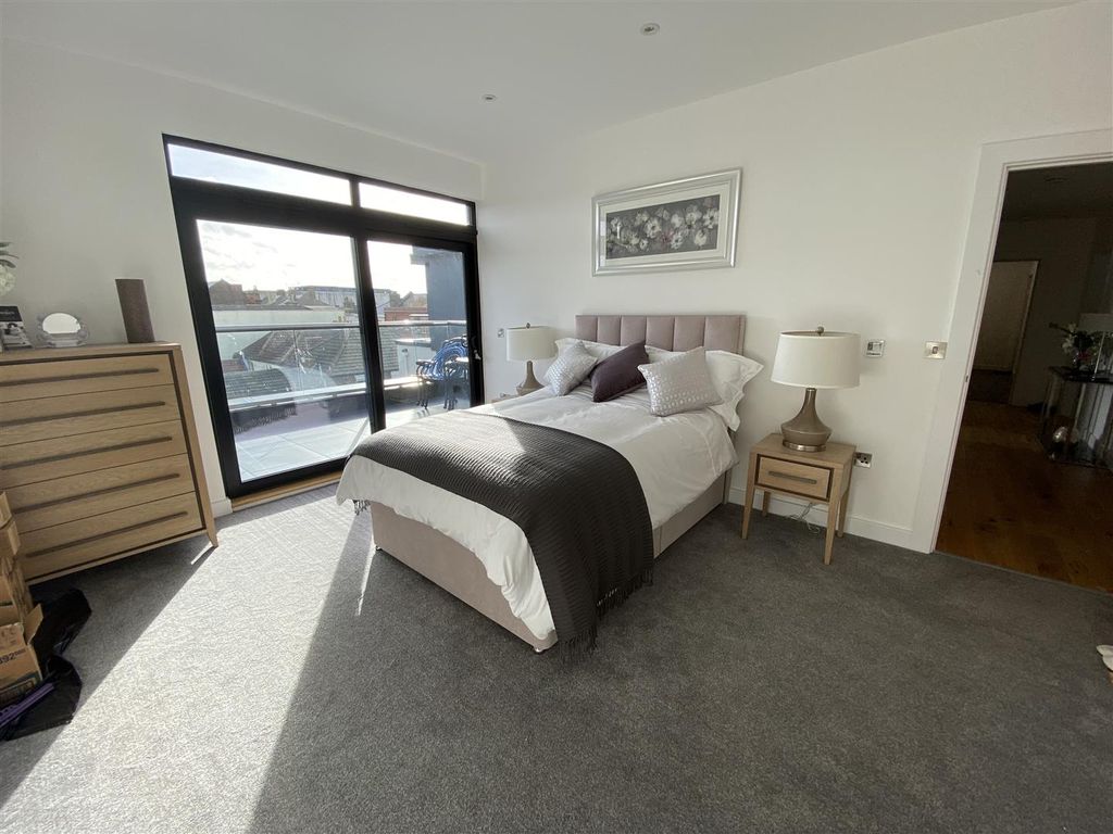 Property photo 1 of 12 Img_9664.Jpg