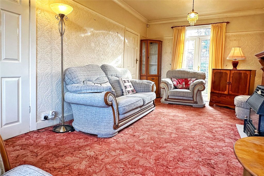 Property photo 2 of 15 Living Room