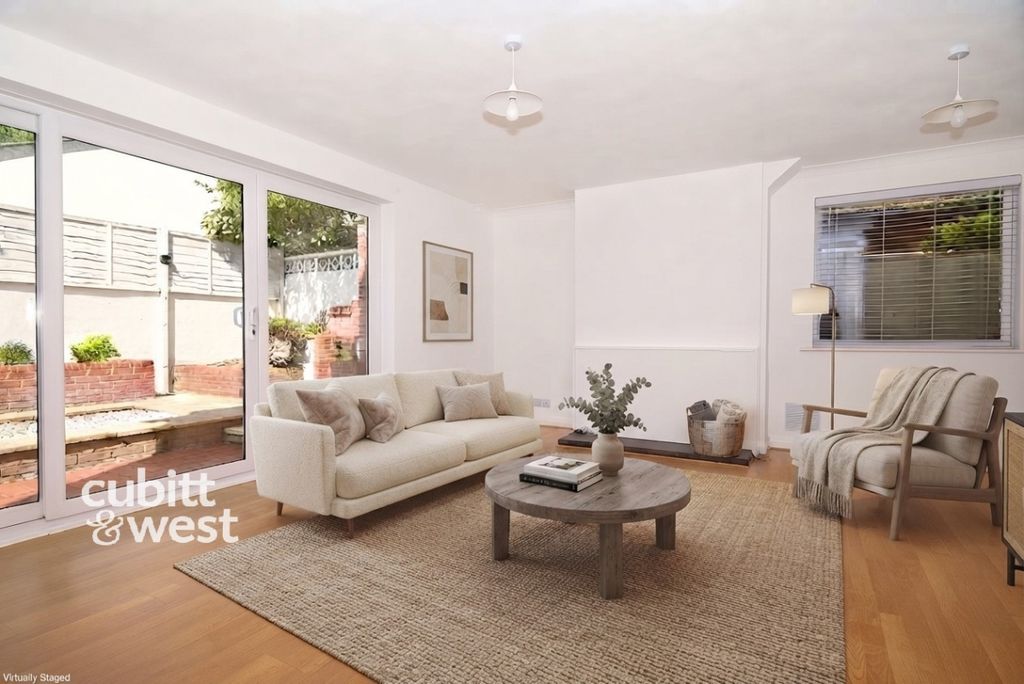 Property photo 2 of 20 E4285244-Gemini_G...