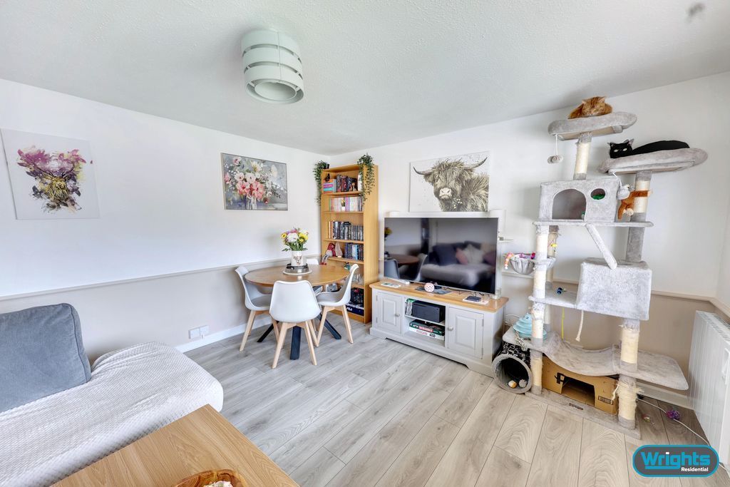 Property photo 3 of 13 Photo 1