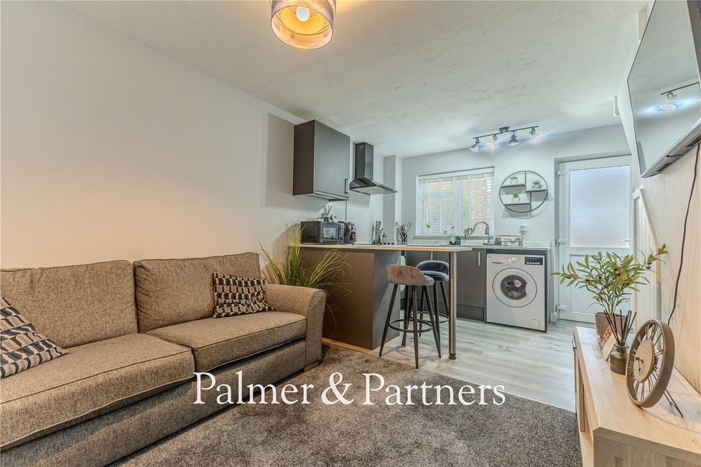 Property photo 2 of 14 Picture No. 05