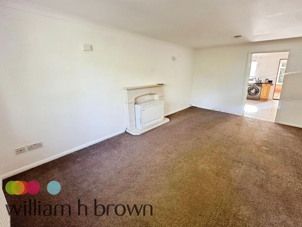 Property photo 2 of 14 View