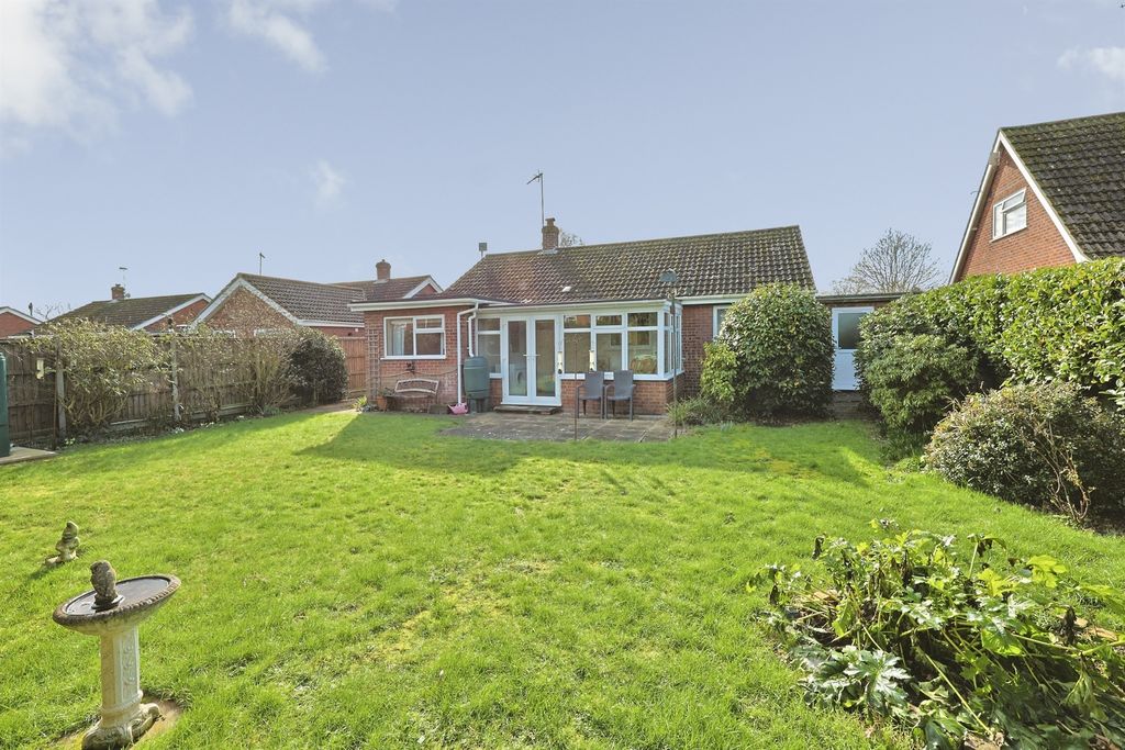 Property photo 3 of 17