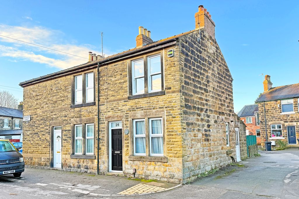 Property photo 1 of 11