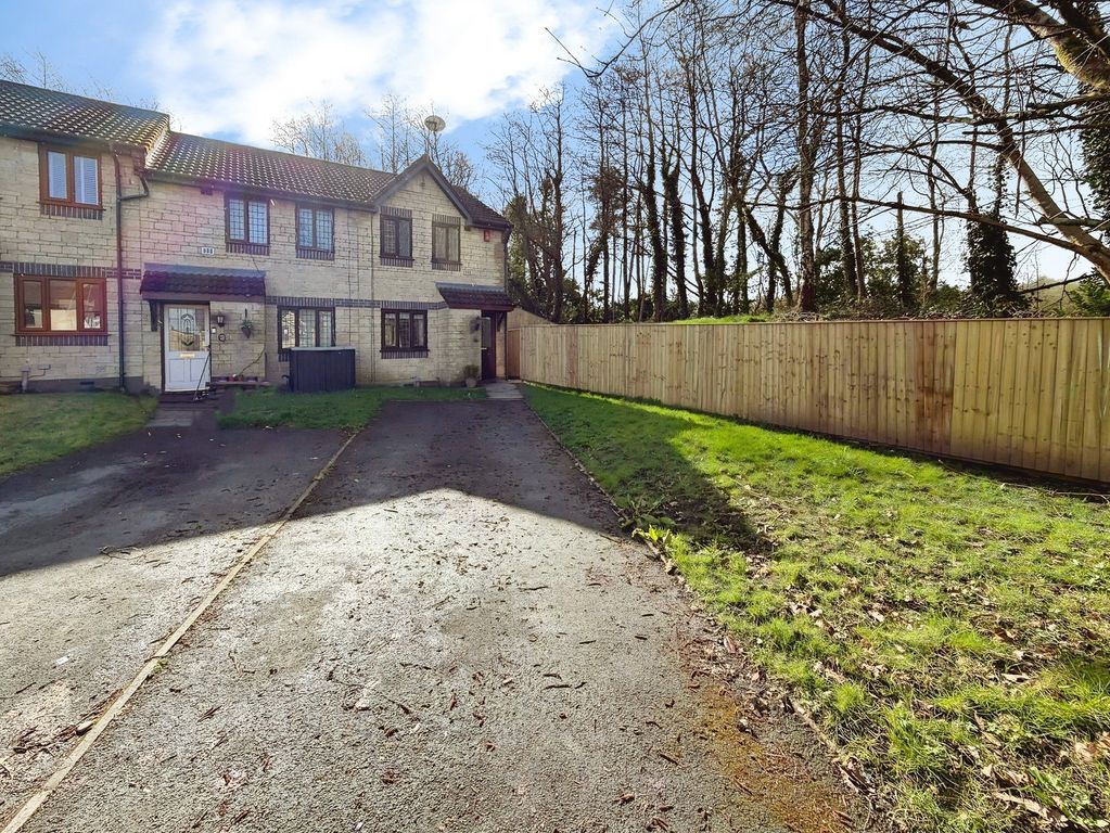 Property photo 2 of 25