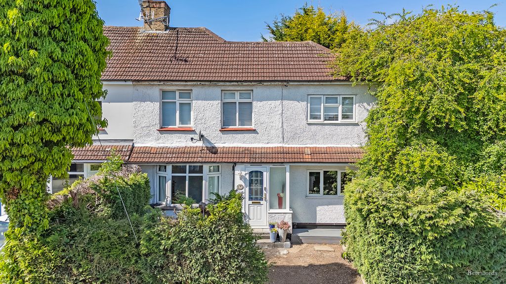 Property photo 2 of 26 Picture No. 81